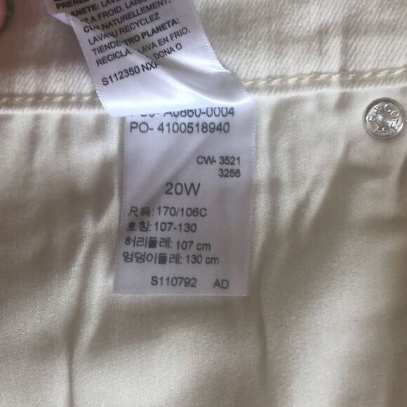 Denizen Levi's mid rise shorts for women- white size 20 - Picture 7 of 8